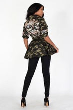 Load image into Gallery viewer, Camouflage Sequin Jacket