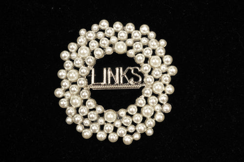 LINKS Round Pearl Pin
