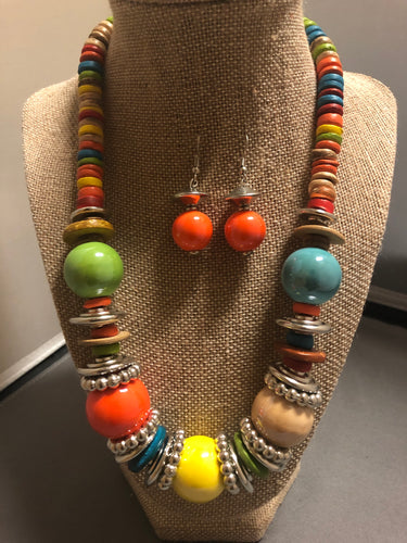 Multi Color Wood Pearl Set